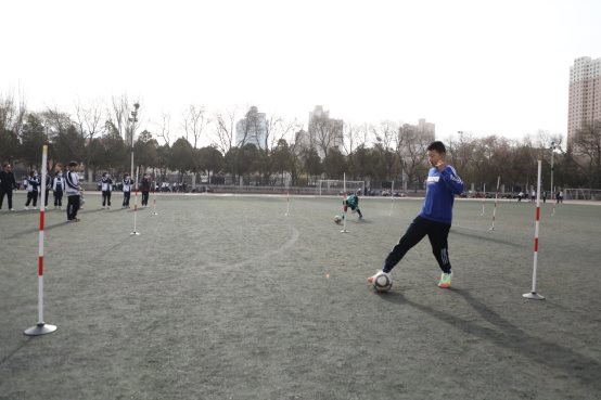 D:/单位照片/22-23-2/34届运动会2/505A5530.JPG