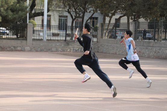 D:/单位照片/22-23-2/34届运动会2/505A6724.JPG