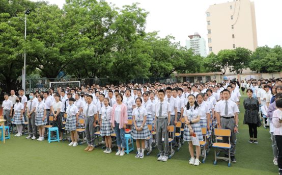 D:/秦力工作/毕业/2021/毕业典礼/2021届毕业典礼（2021.6.11）/2021届毕业典礼（挑选裁剪版）/其他/505A7082.JPG