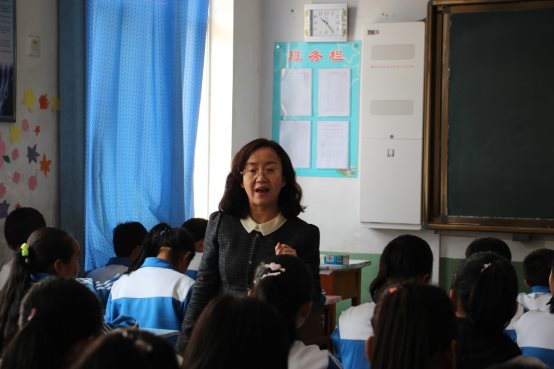D:/照片/2018年礼县宽川中学支教、雷坝中学扶贫（3.12-3.13）/活动照片/IMG_6810.JPG